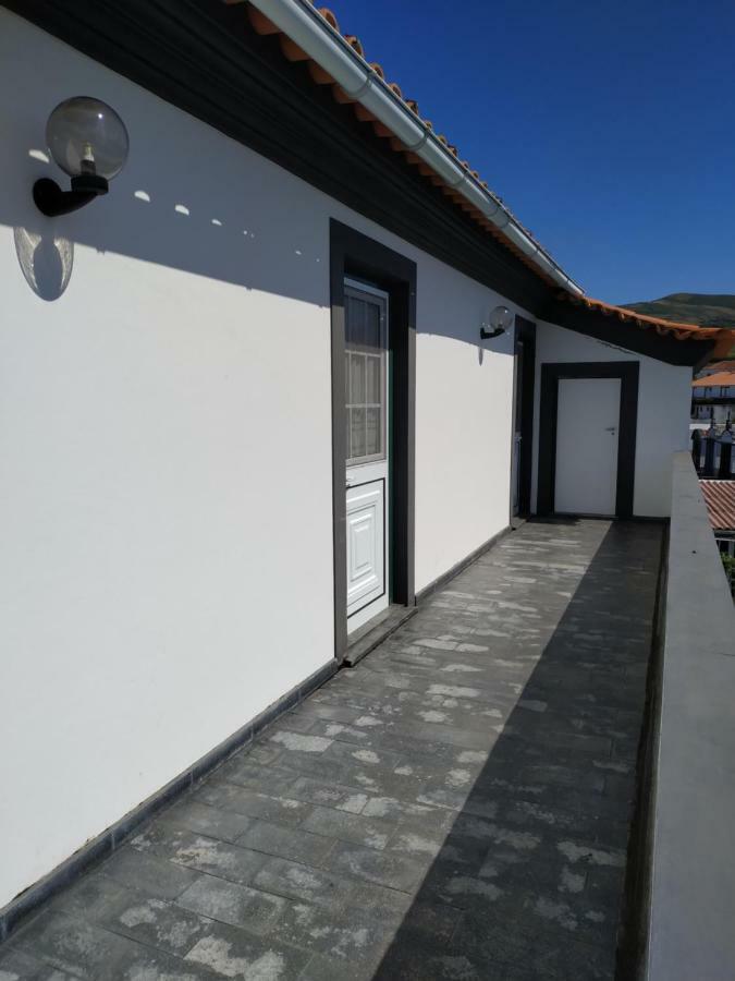 Bettencourt Rooms Santa Cruz da Graciosa Eksteriør bilde